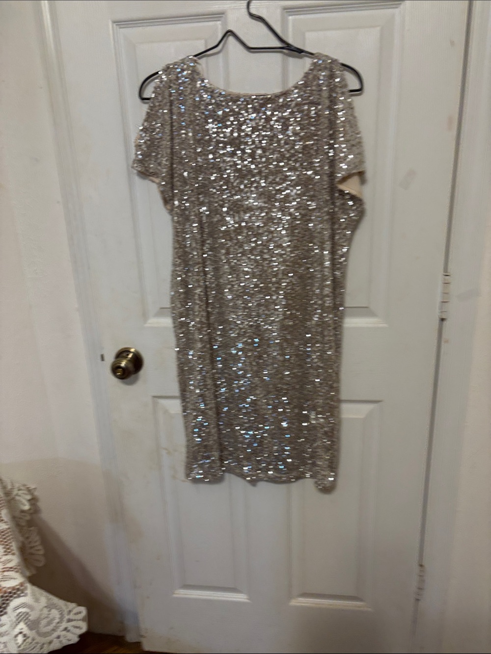 Cable & Gauge Silver Sequin Shift Dress  sz M